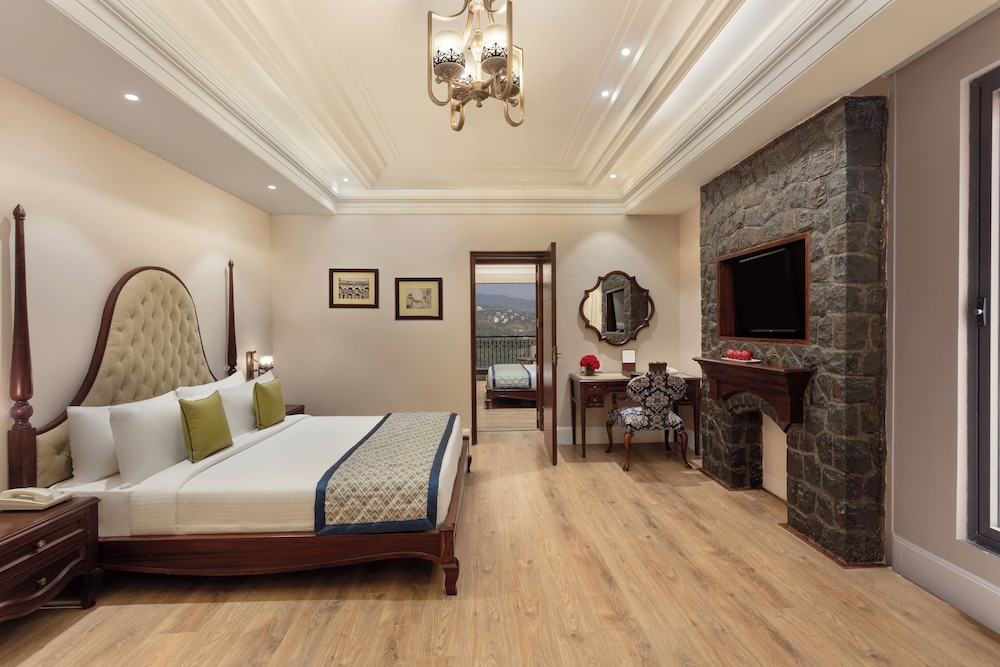 Fortune Select Forest Hill Kasauli 5/30