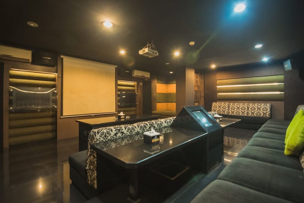 RedDoorz Plus near Kampung Gajah 3 37/39