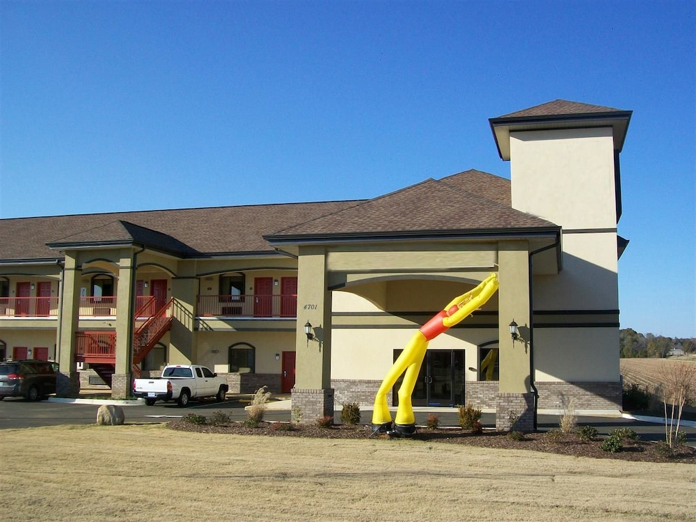 Americas Best Value Inn Tupelo Leeb Drive 32/33
