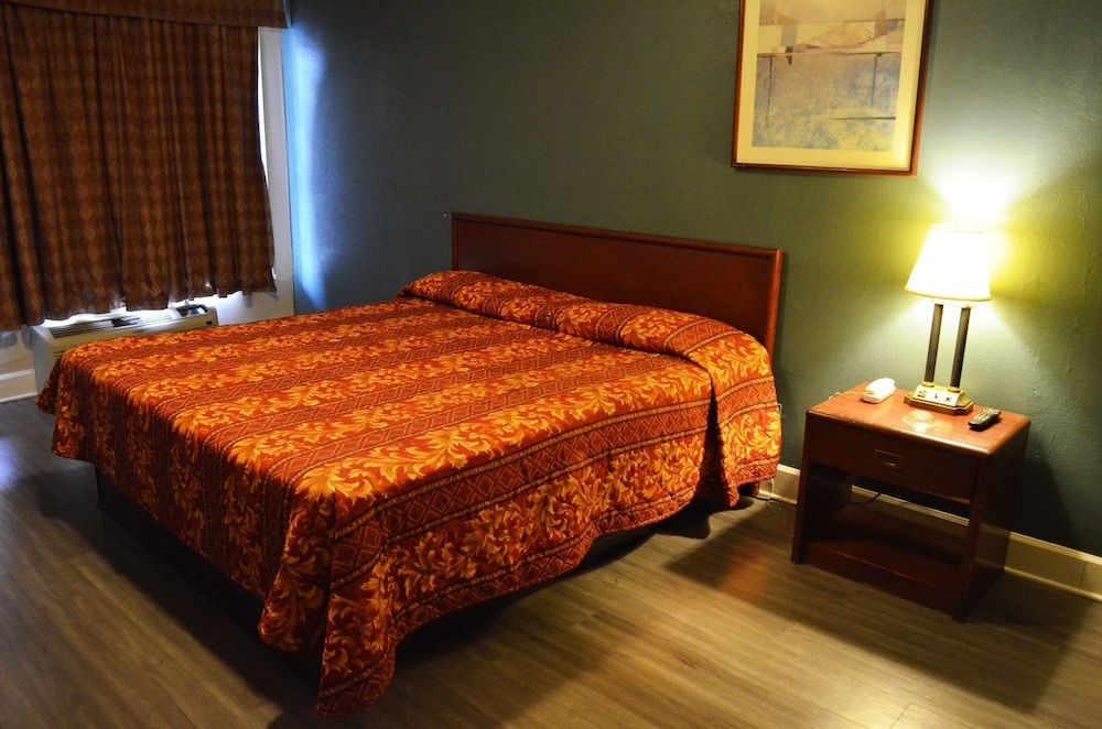 Budget inn 11/27