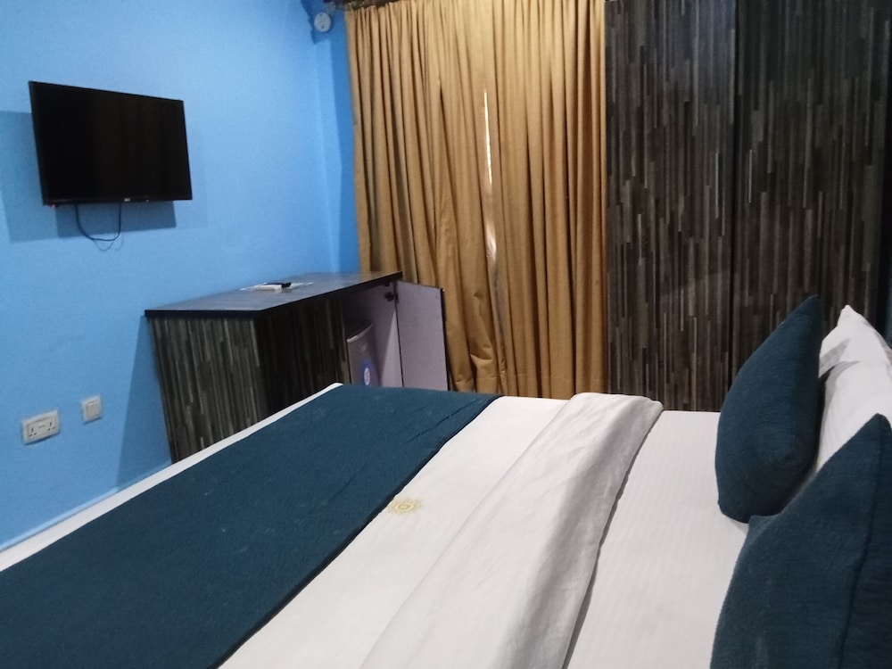 Degok Hotel 18/50