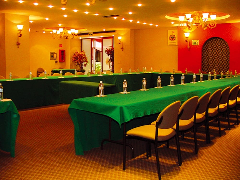 Hotel Cervantes 29/37