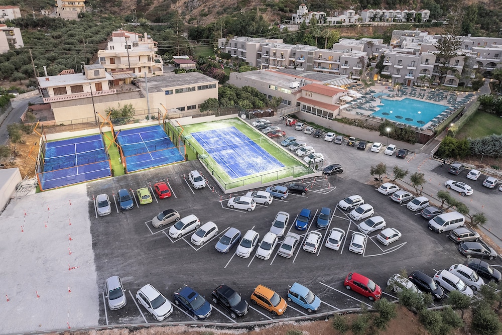 Porto Platanias Beach Resort & Spa 43/50