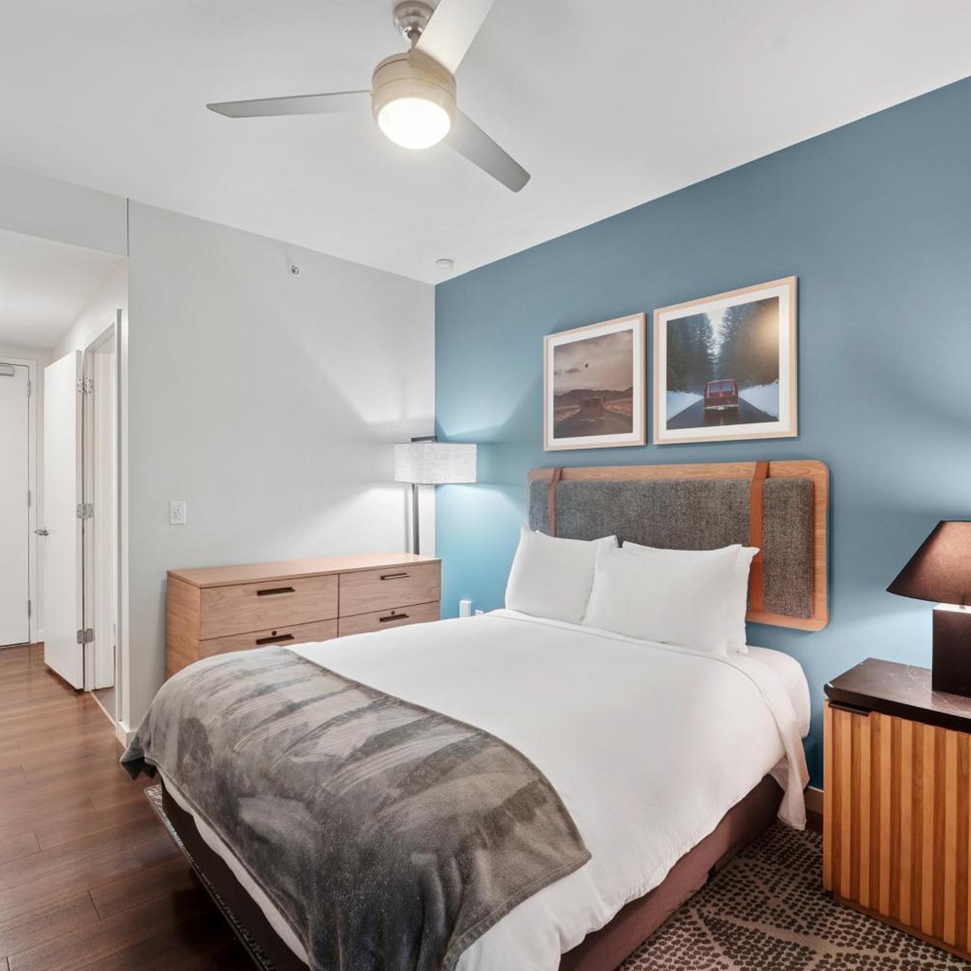 Designer, Studio, Apartment