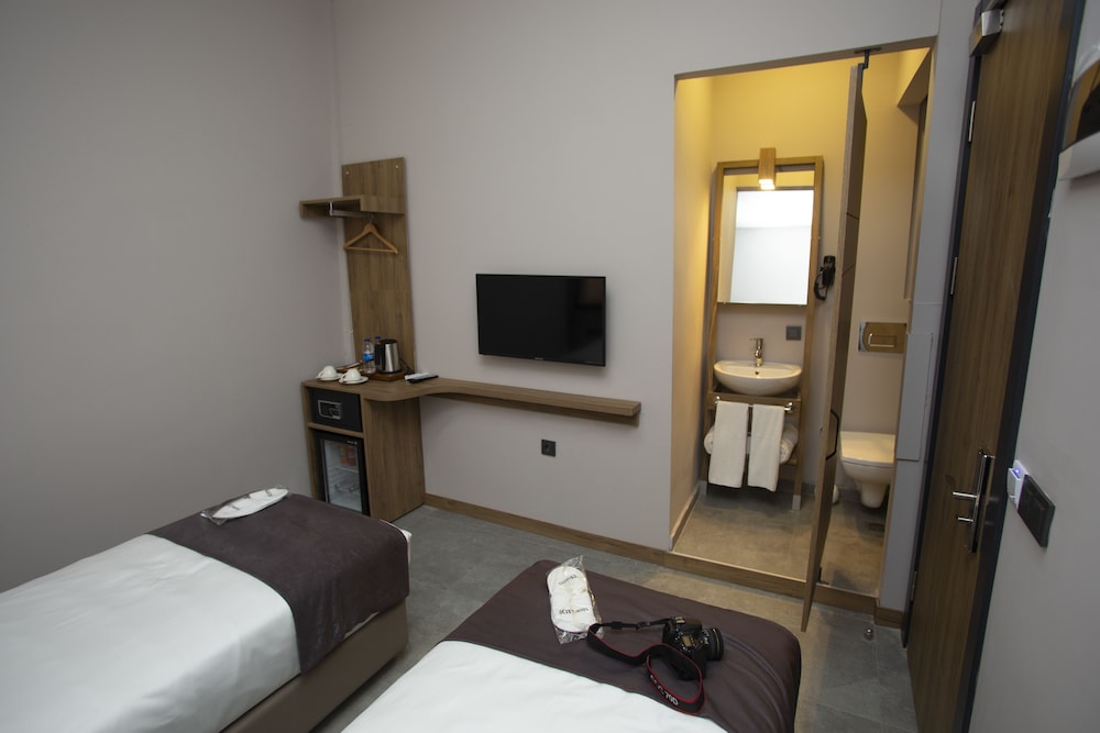 Standard, Twin Beds, Jurnal Hotel 2/4