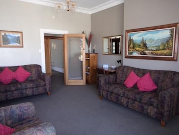 Baywatch Motor Lodge 28/50