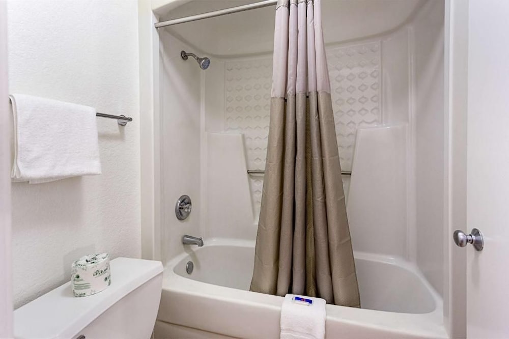 Motel6 Baton Rouge La Southeast 43/49