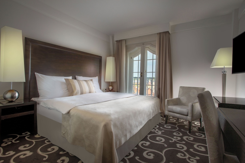 Grand Hotel Bohemia 10/50