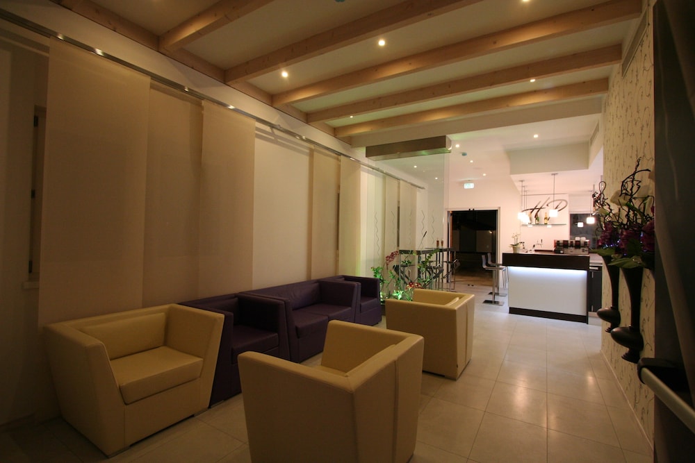 Ecohotel Primavera 45/72