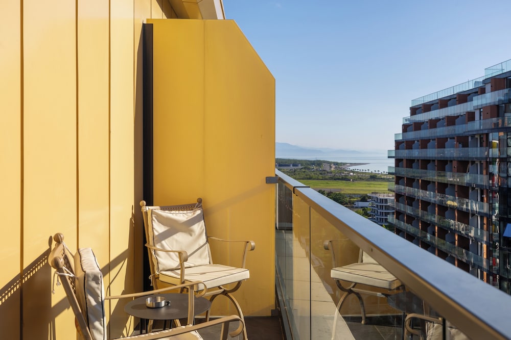 La Quinta by Wyndham Batumi 3/70