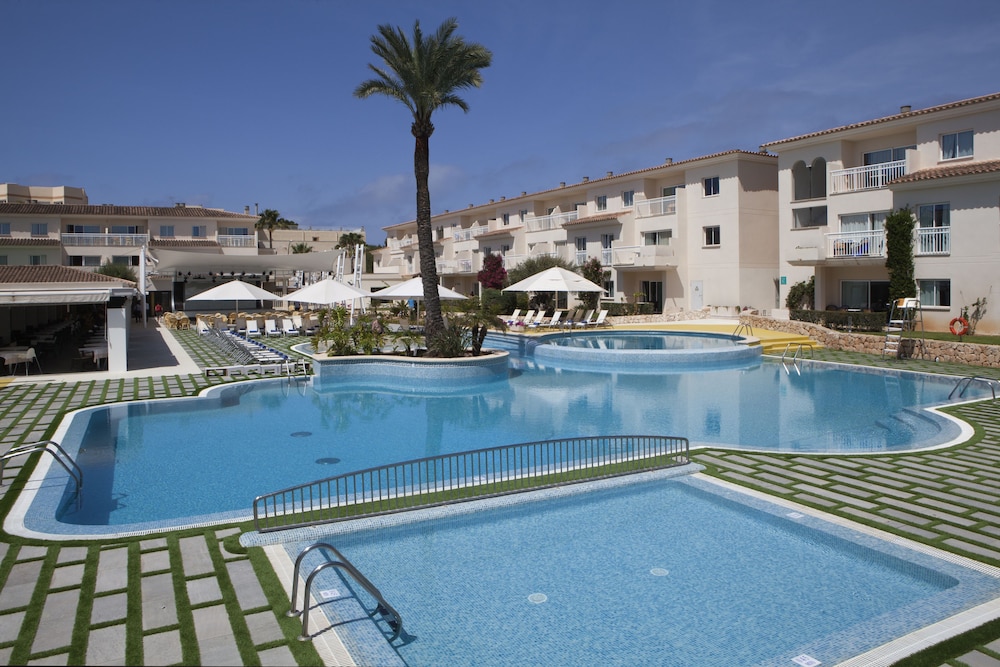 Aparthotel Isla de Cabrera 23/67