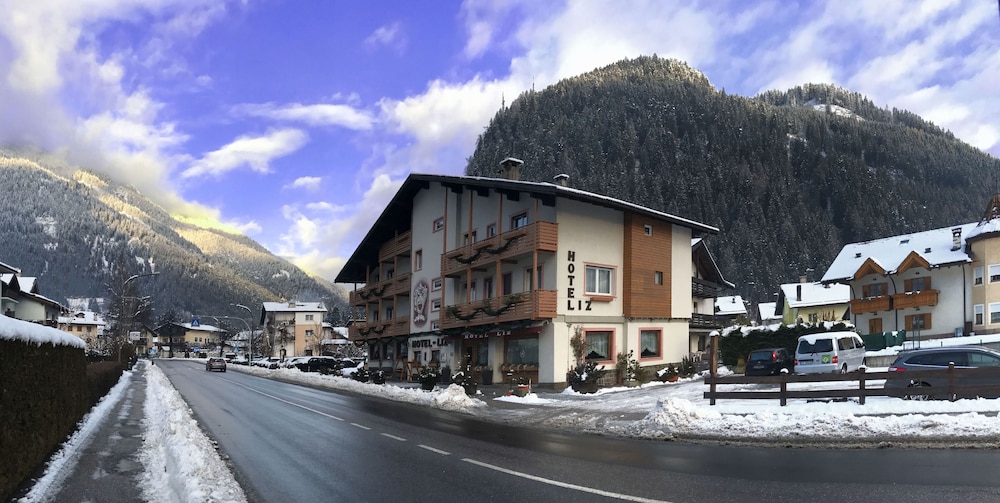 surroundings