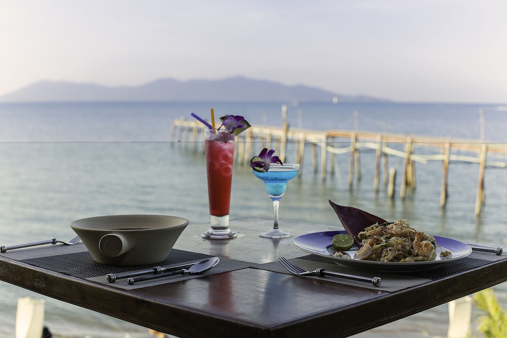 Enjoy Beach Hotel 55/73