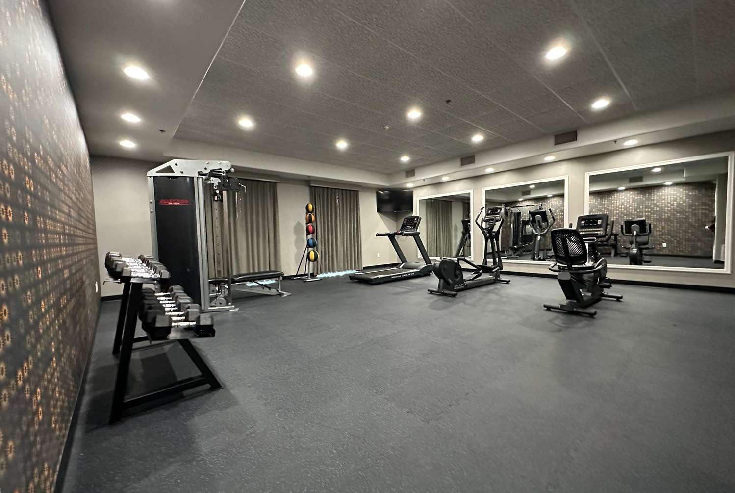 La Quinta Inn Suites By Wyndham Sulphur Springs 25/47