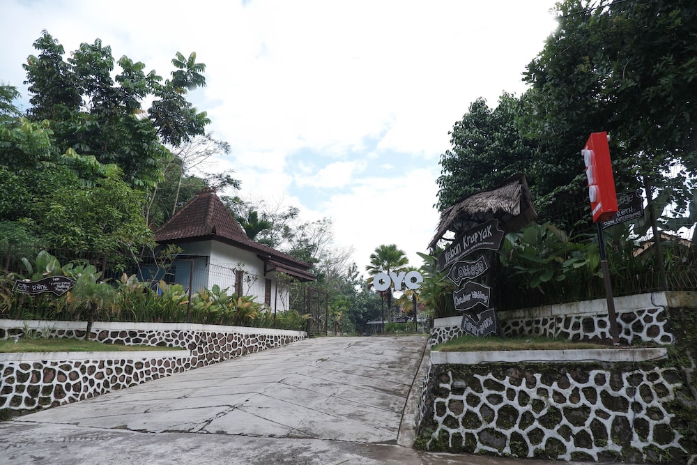 OYO 550 Kebon Krapyak Cottage Syariah 31/42