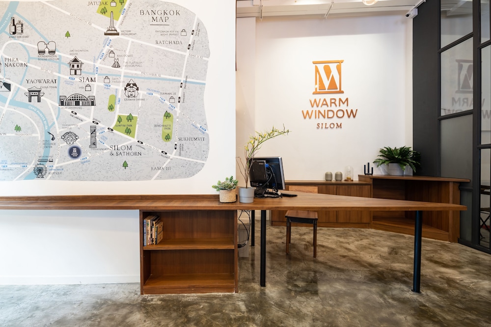 Warm Window Silom - Hostel 59/69