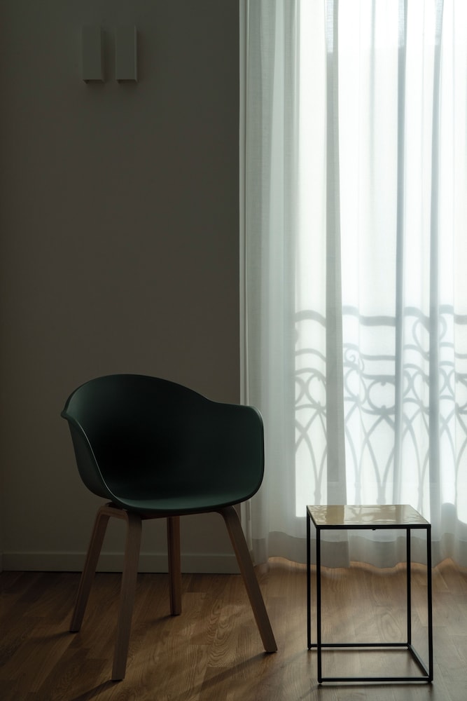 Brera Apartments In San Babila 25/50