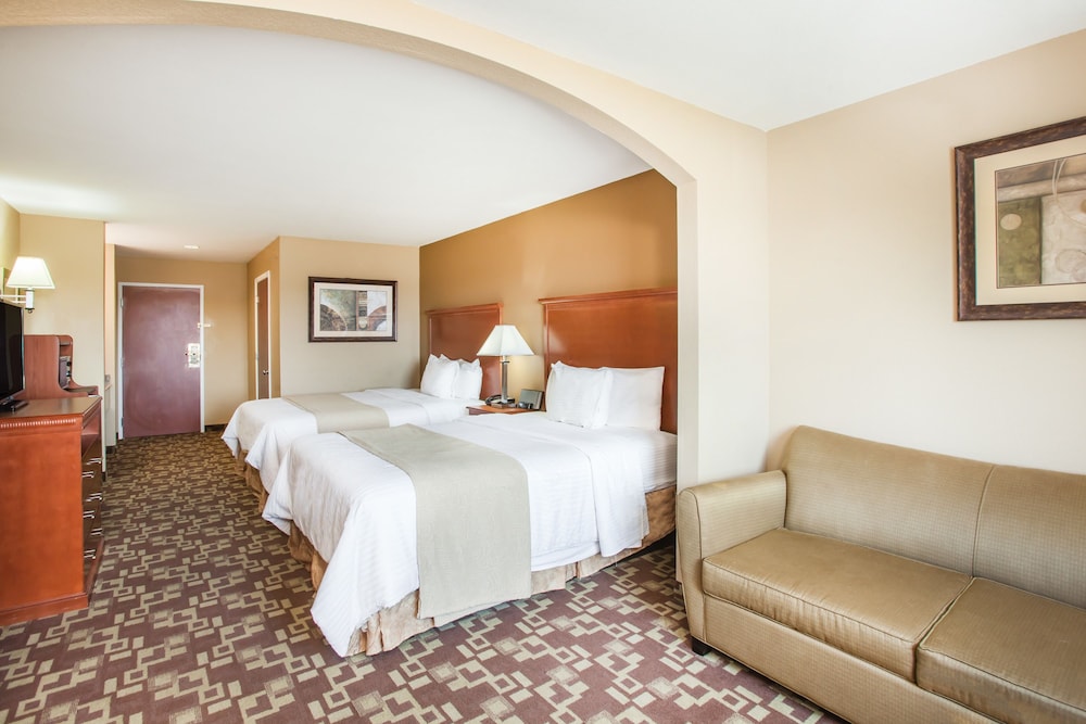 Days Inn & Suites By Wyndham Cabot 23/56