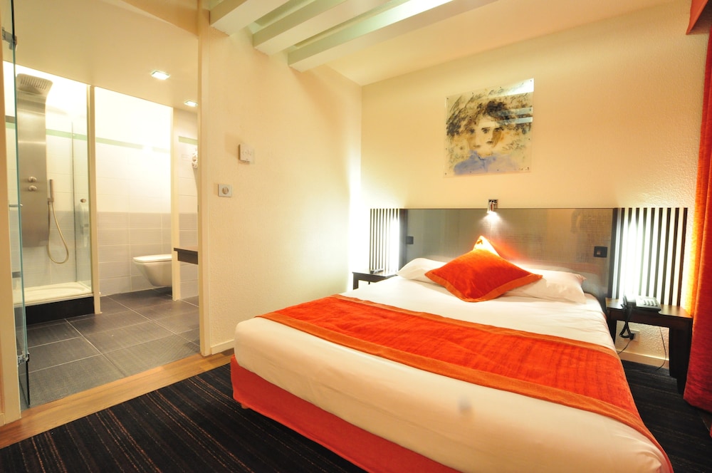 EXECUTIVE, DOUBLE BED