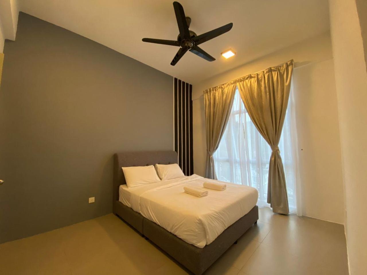 Dreamscape Apartment At Golden Hill 18/66
