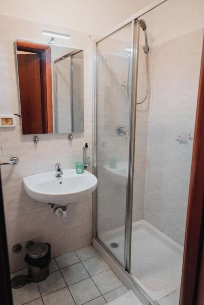 Aristotele Hotel 44/50