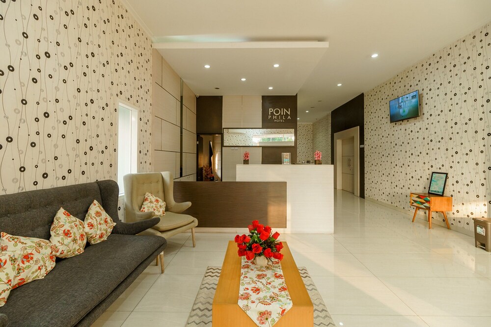 RedDoorz Plus @ Point Phila Cihampelas 27/50