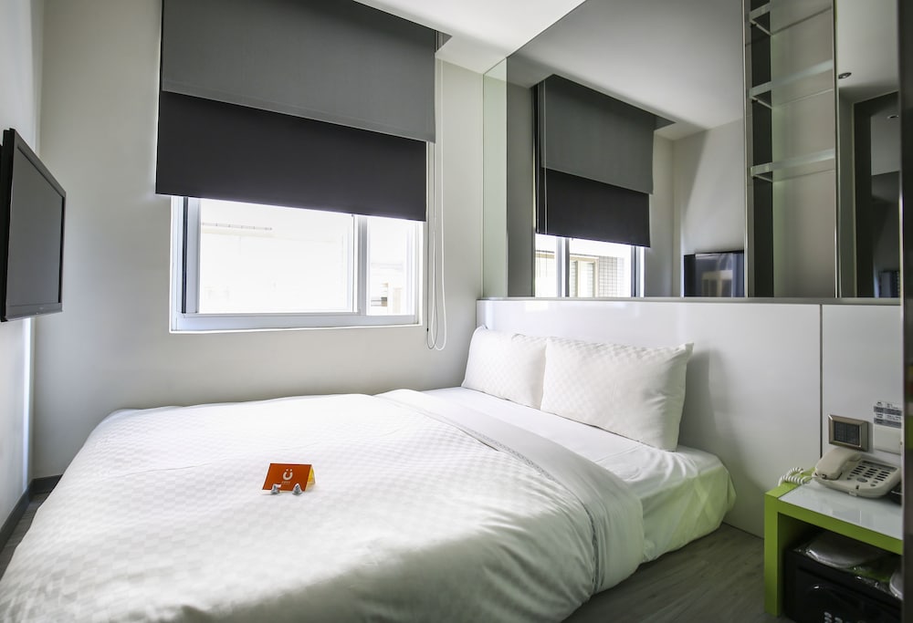 CityInn Hotel Plus Taichung Station Branch 33/73