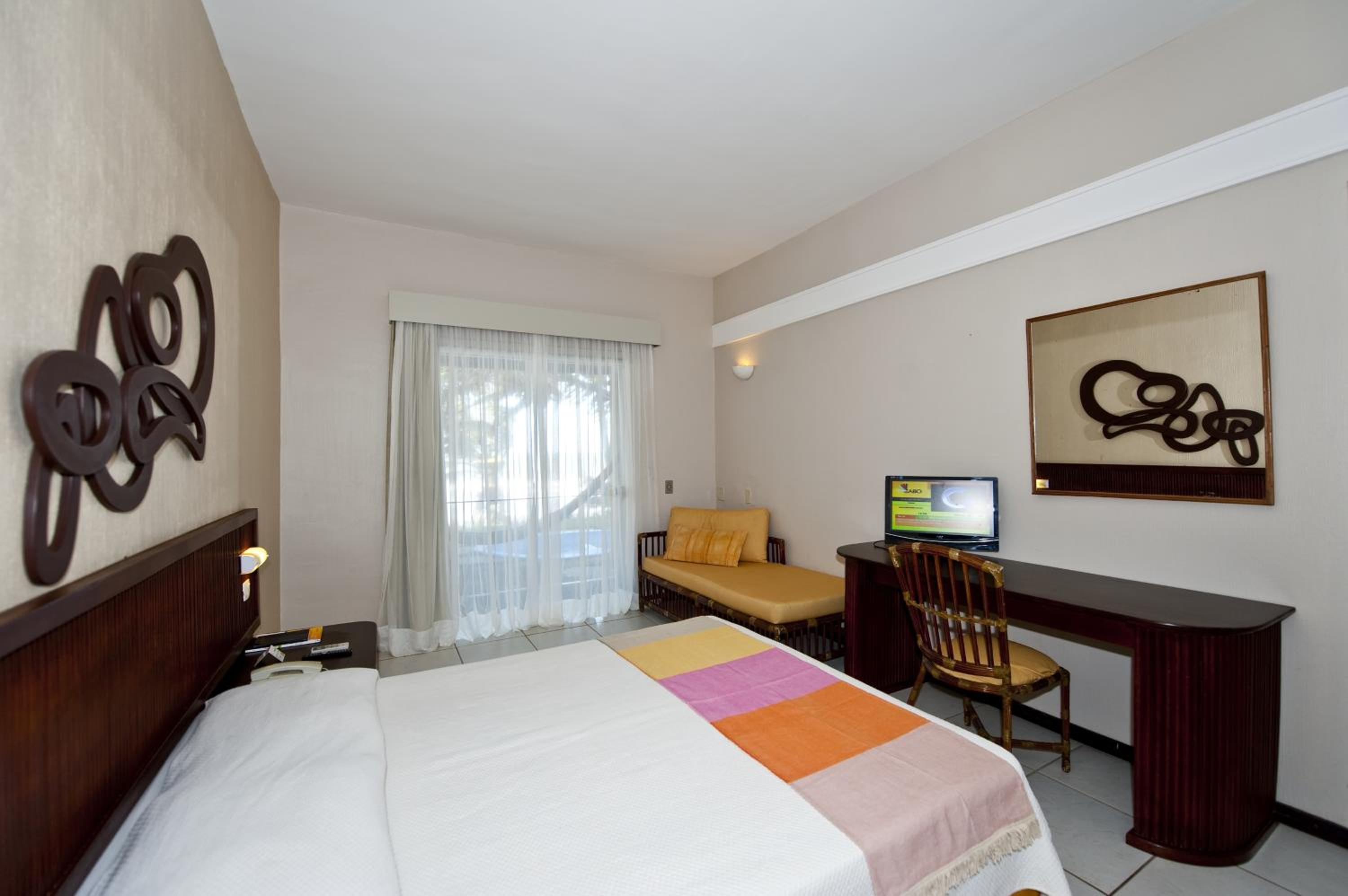 Deluxe, Double Bed, Sea View, Shared Pool