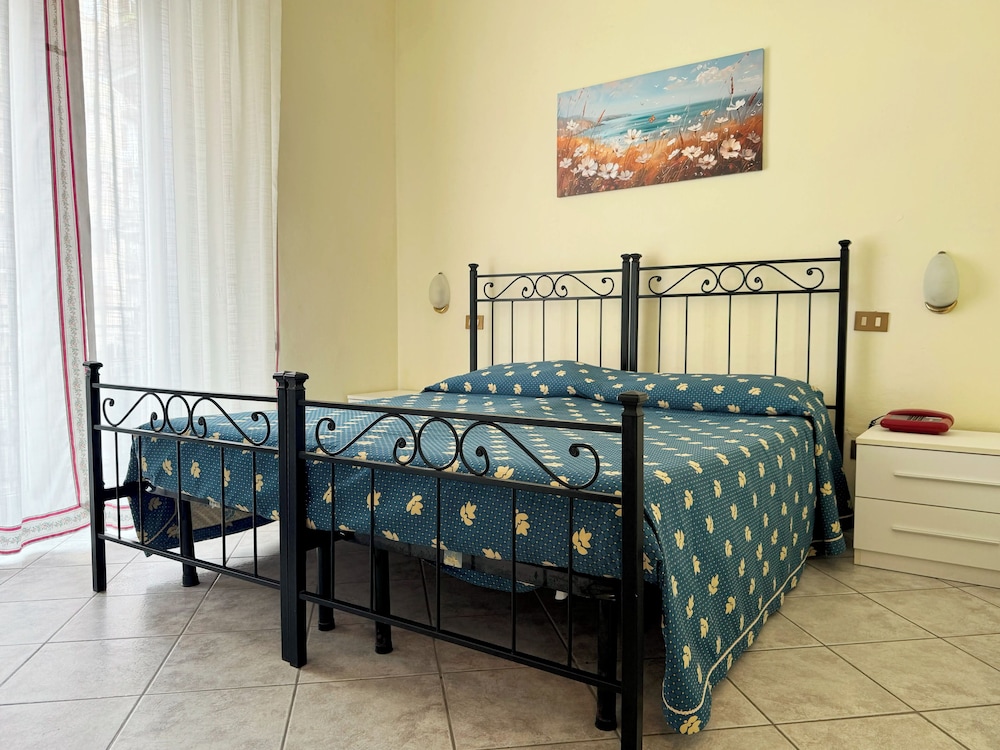 Albergo Golfo 12/31