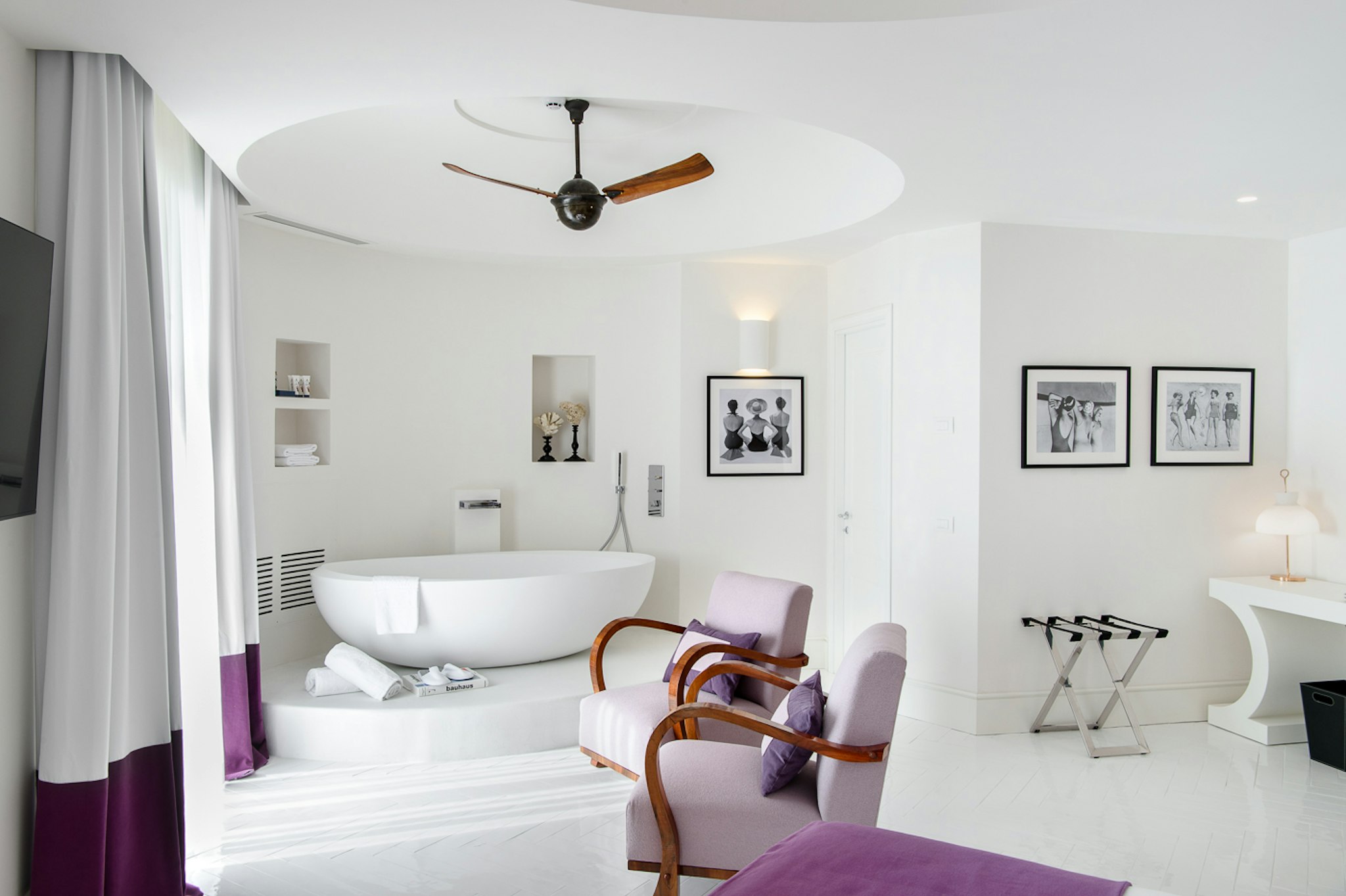 جناح رومانسي جونيور، Miramalfi Hotel 2/4