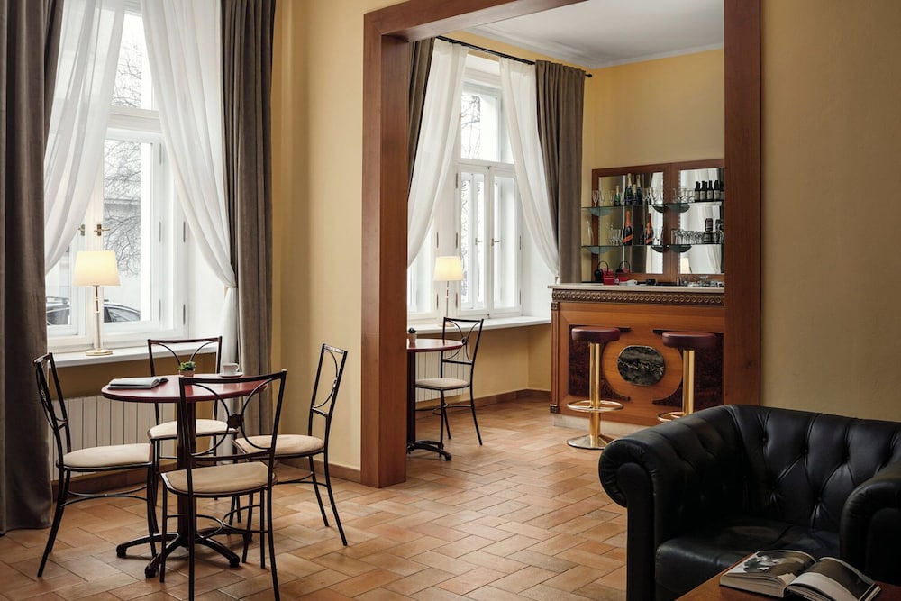 HOTEL GALILEO 36/50