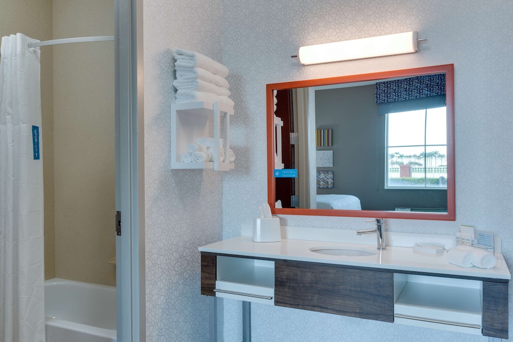 Hampton Inn And Suites Ft Lauderdale Miramar 8/31