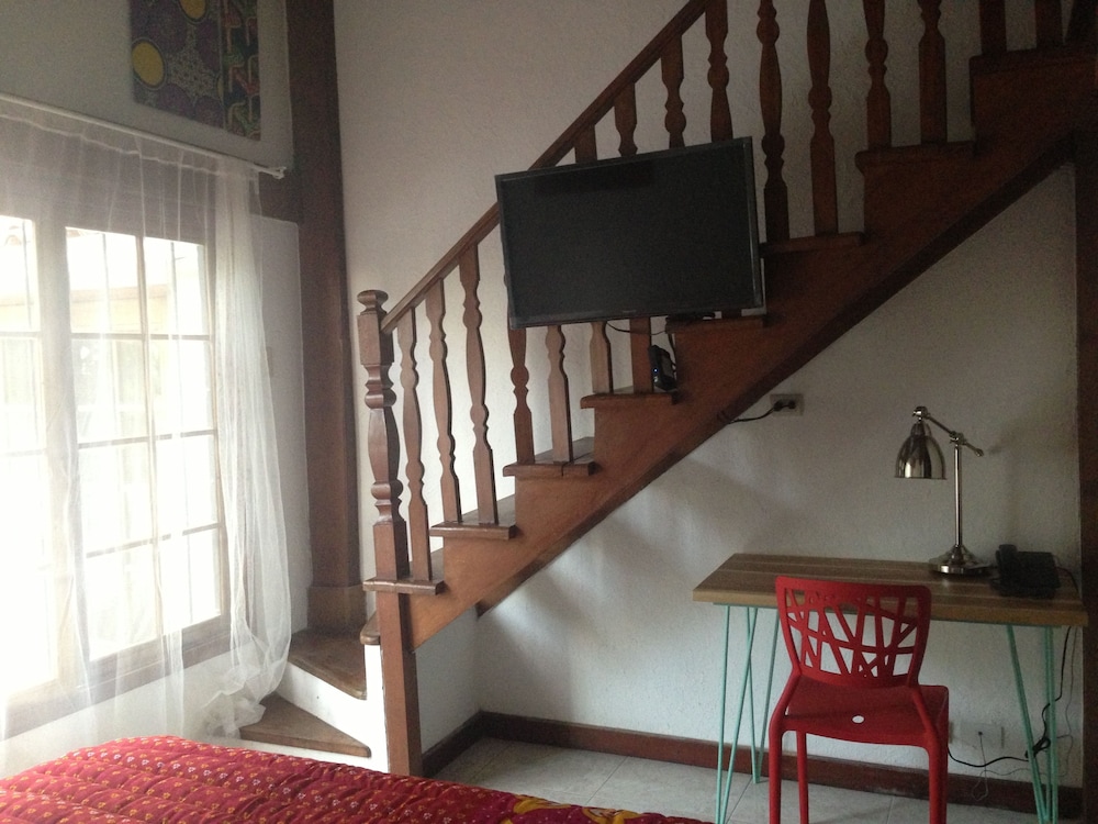 Nazu House Bed Breakfast 46/69