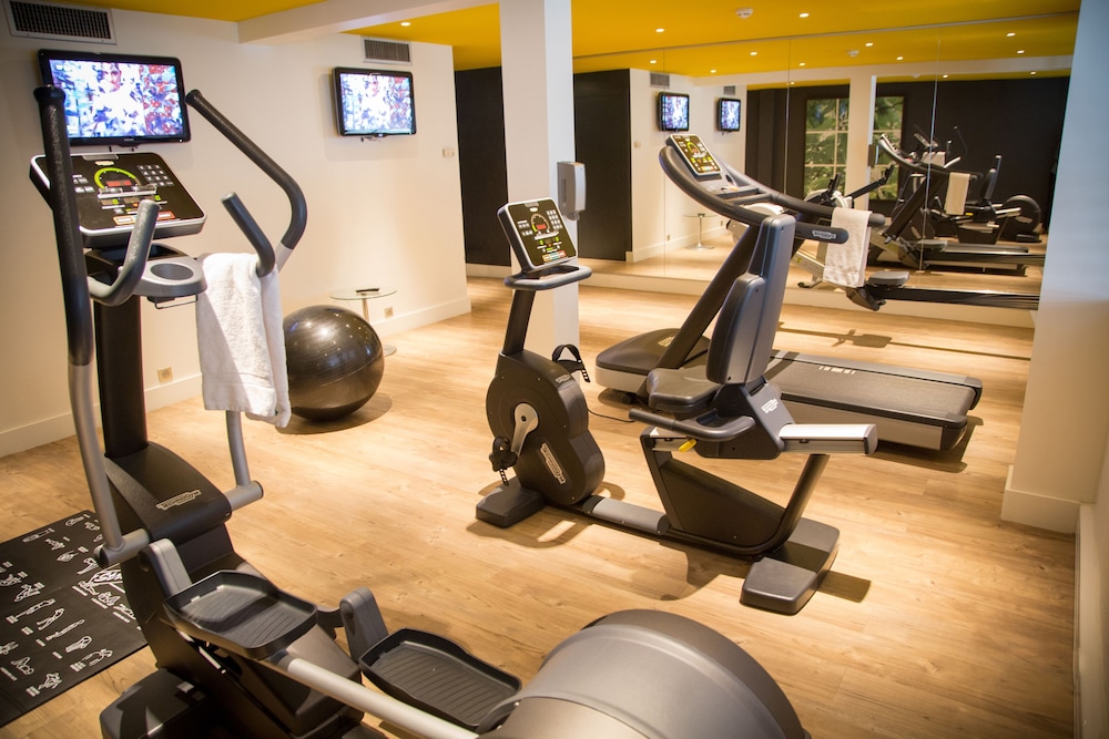 NOVOTEL LILLE AEROPORT 44/70