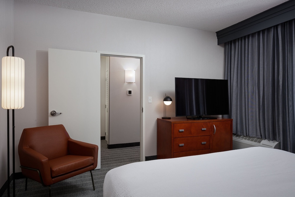 Courtyard by Marriott Denver Tech Center 9/50