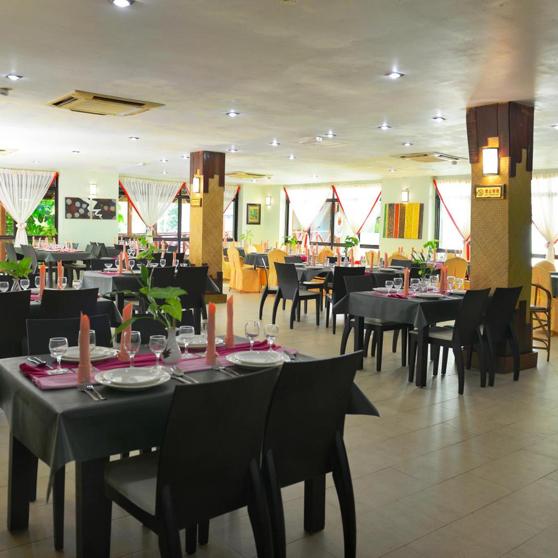 BORNEO TROPICAL RAINFOREST RESORT 38/55