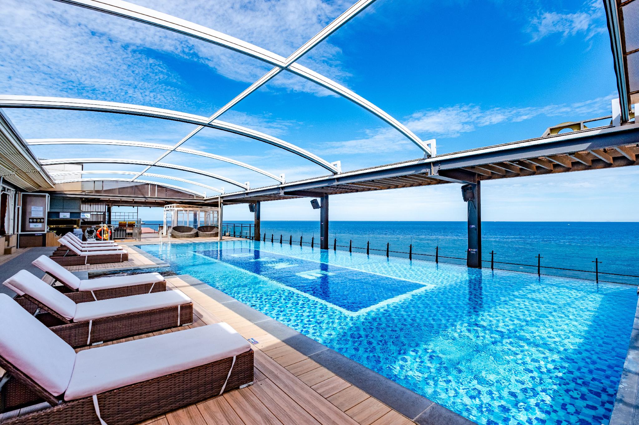 Dyne Oceano Hotel in JEJU