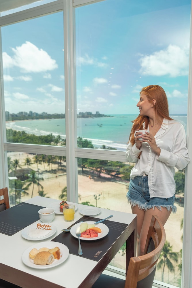 Hotel Brisa Praia، ماسايو 52/65