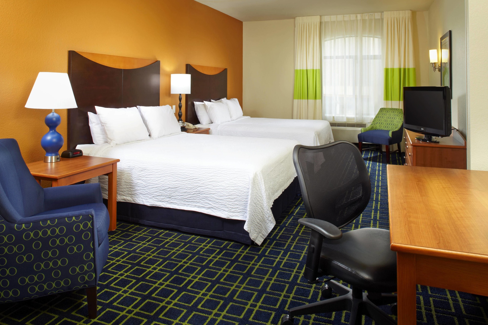 Room at Fairfield Inn Suites Downtown Phoenix, PHOENIX - AZ