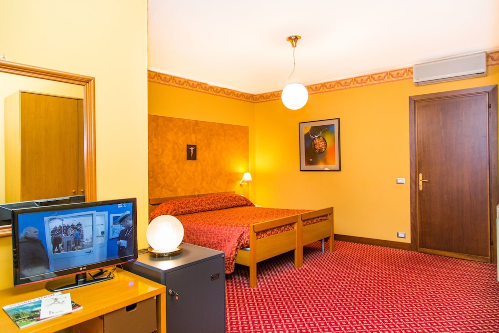 Hotel Diana 4/50