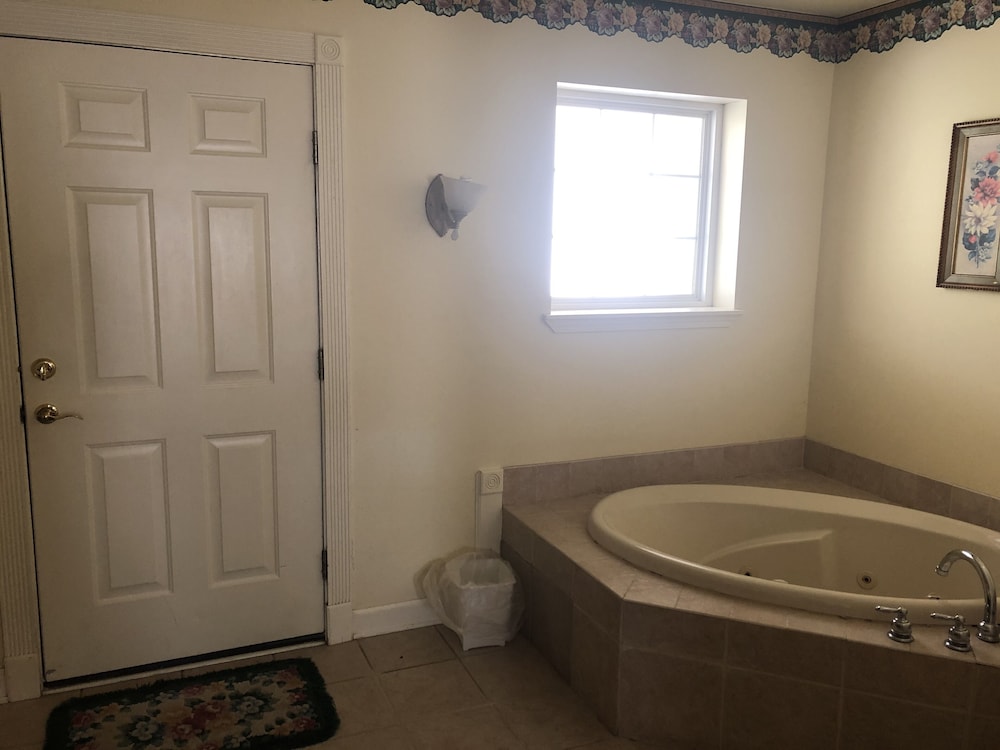The Abbe House Inn 33/54