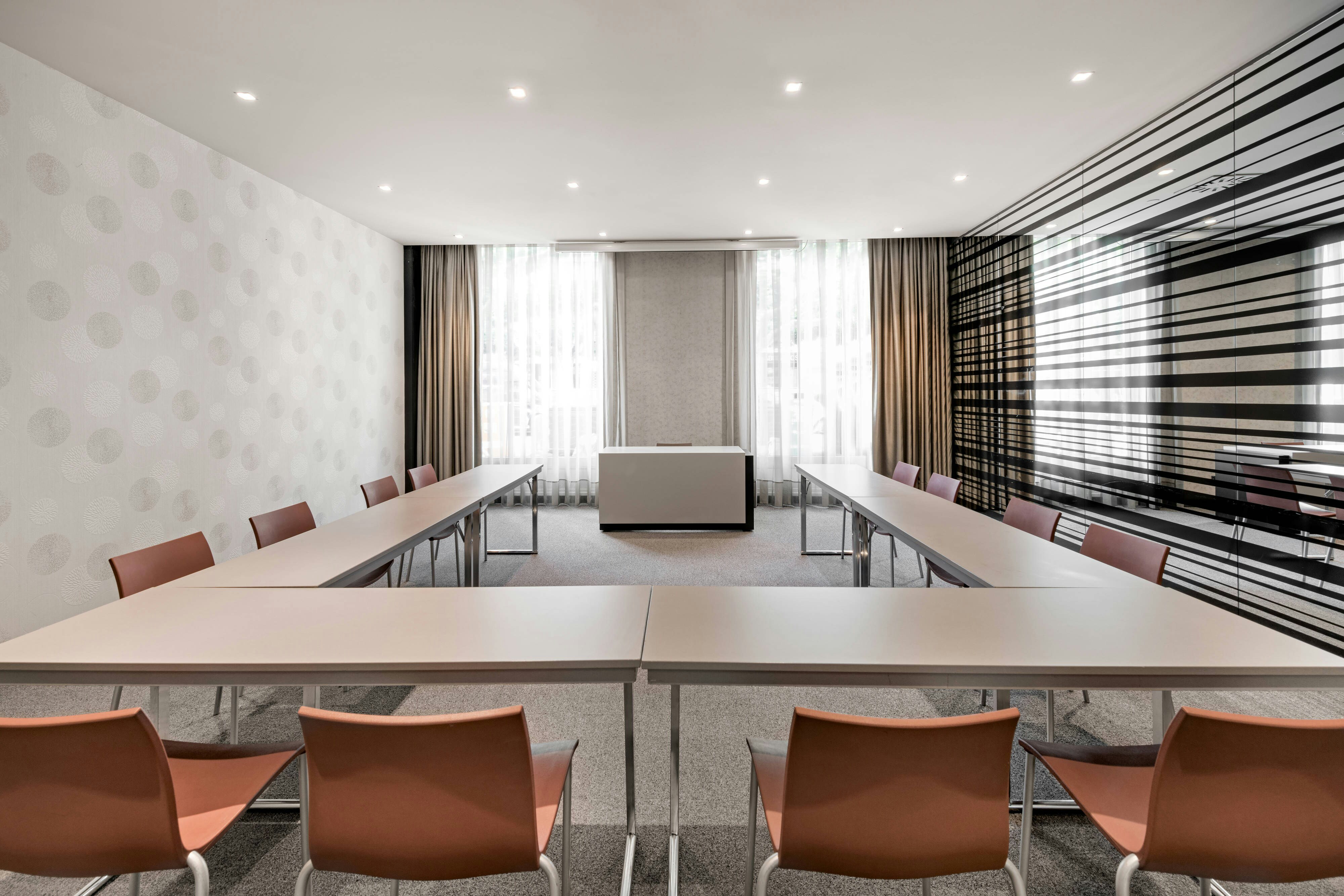 AC Hotel Burgos by Marriott 47/51