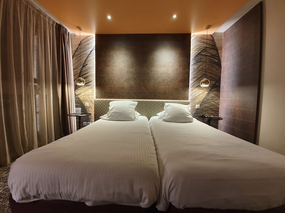 Best Western Hotel Aquakub, Aix-les-bains 13/49