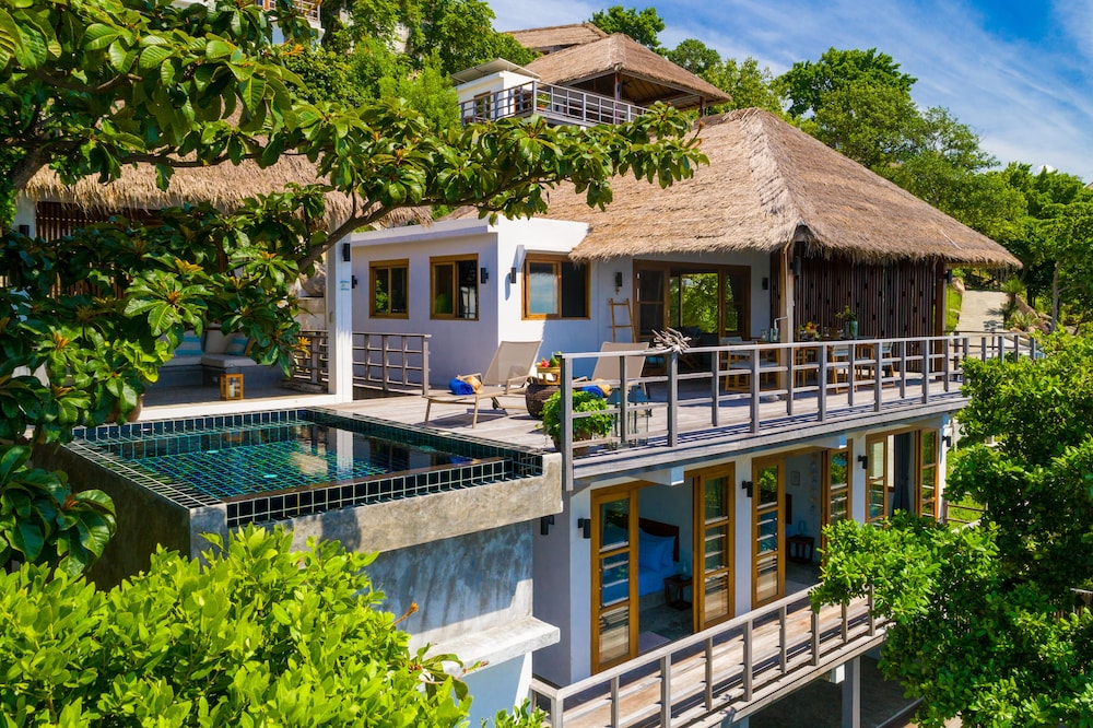Cape Shark Pool Villas 40/50