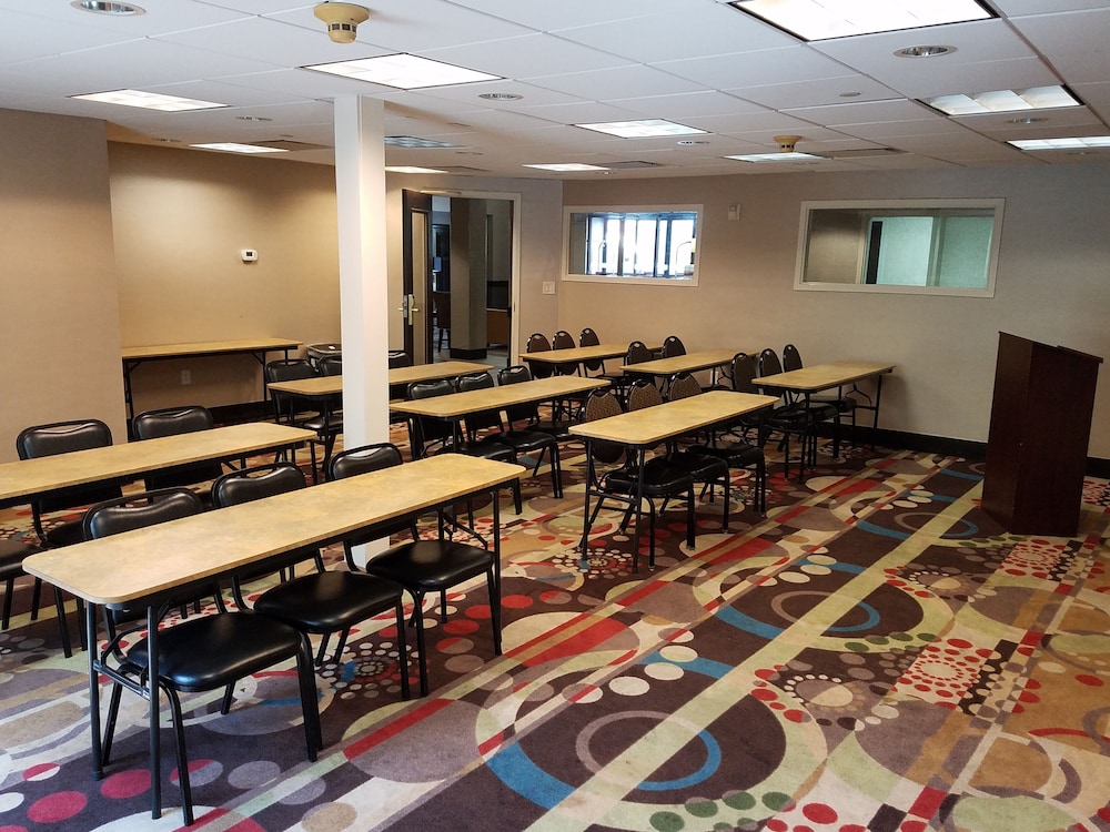 Holiday Inn Express Marietta Atlanta Northwest 45/58