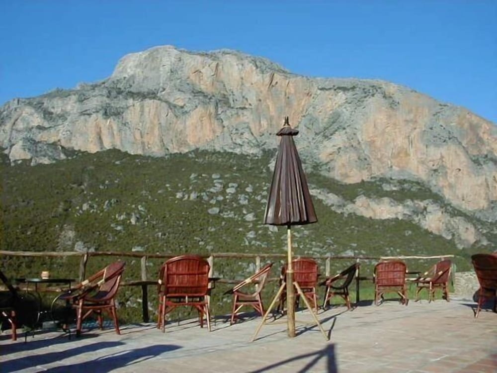 Caiat Refuge 3/50
