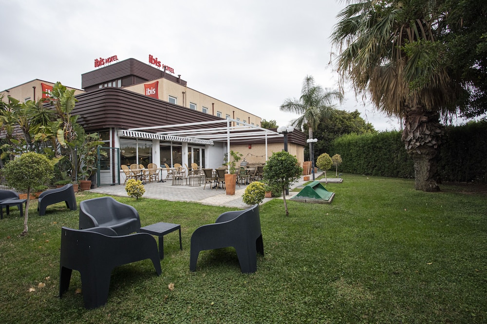 IBIS VALENCIA ALFAFAR 65/73