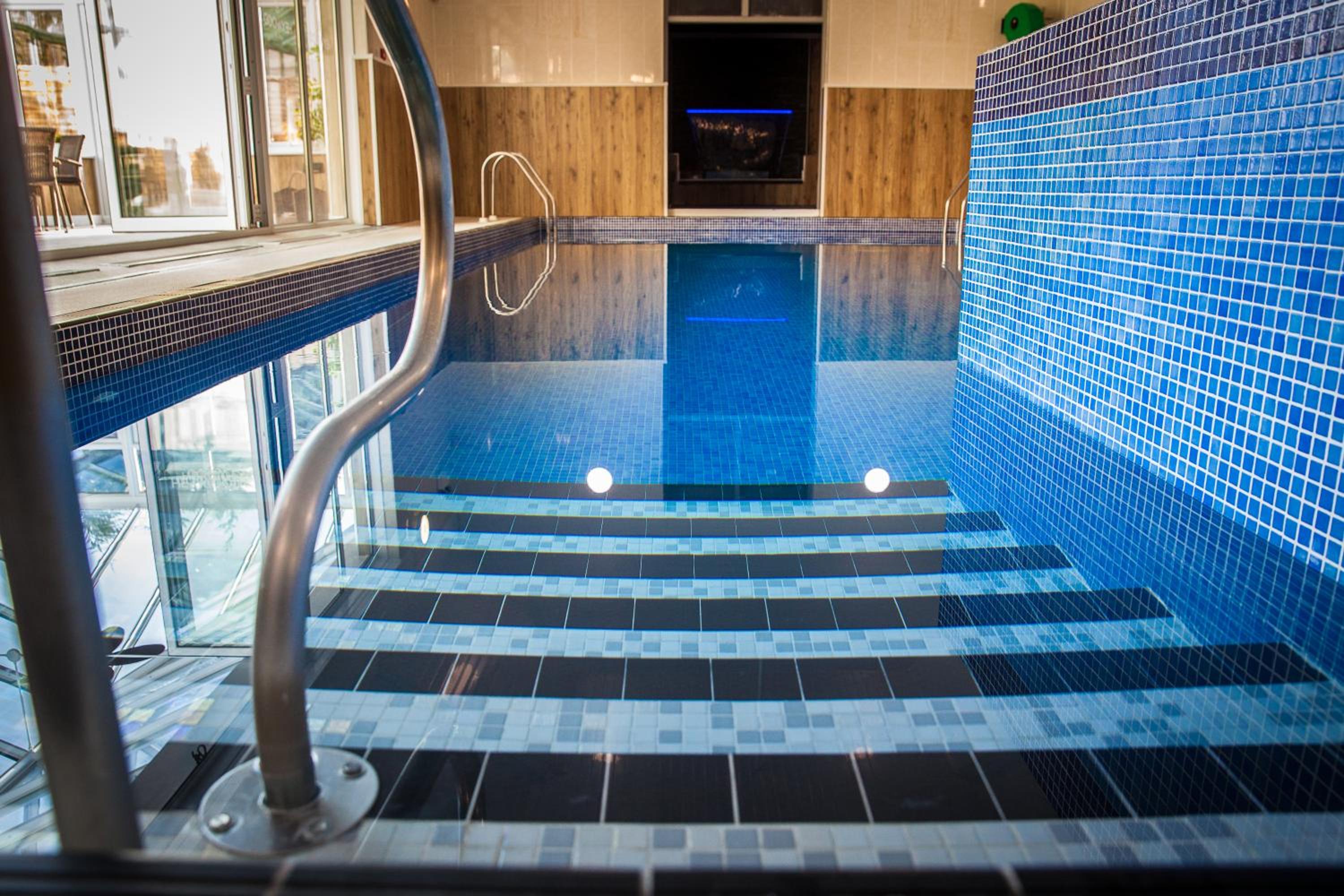 Heywood Spa Hotel 17/37