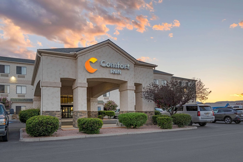 Comfort Inn Camp Verde I-17 7/55