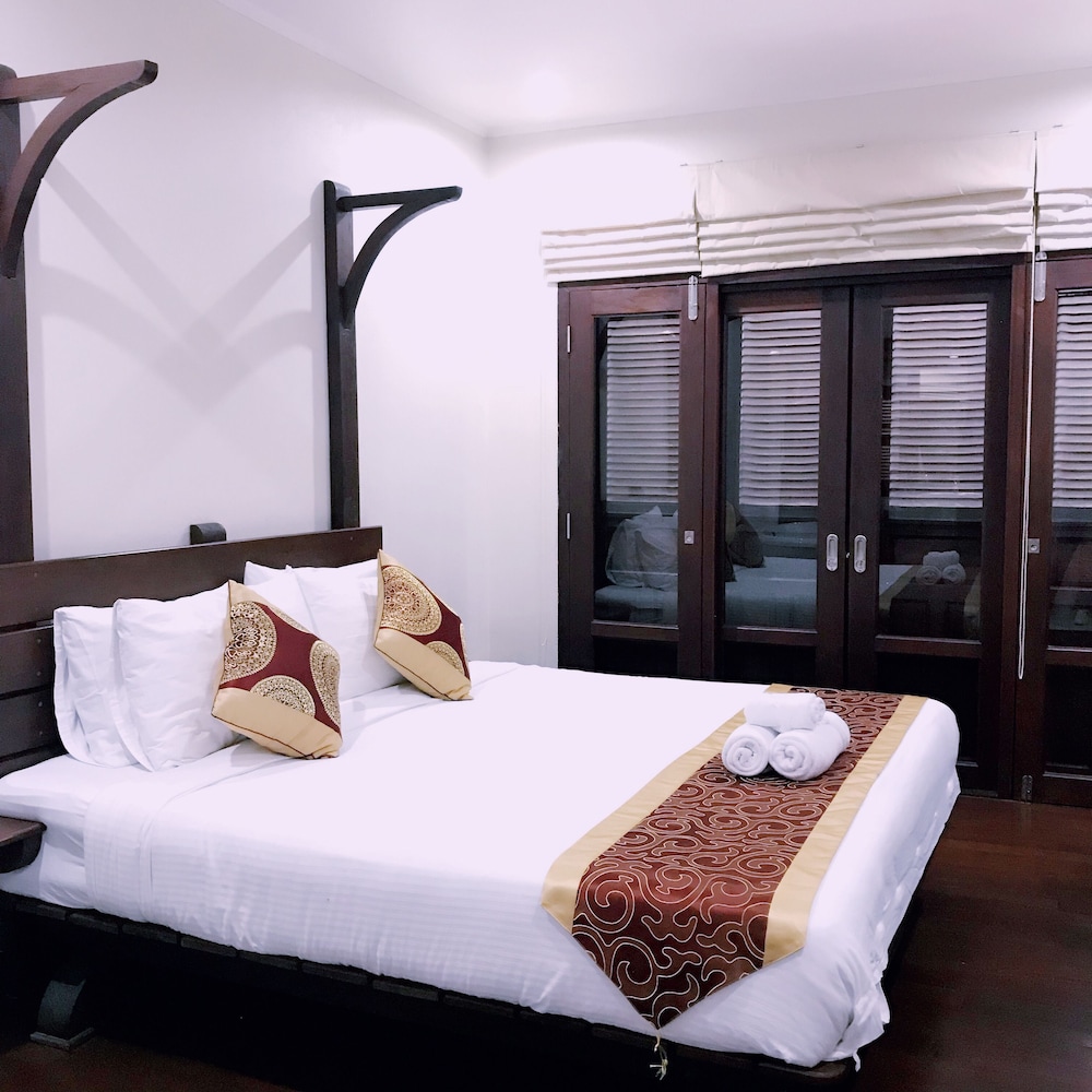 Ancient Luang Prabang Hotel Banphongheuang 12/50